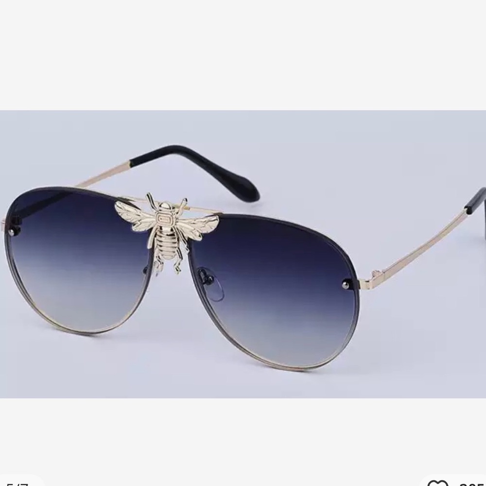 Fashion Modern Oversized Sunglasses For Women Men- Black
